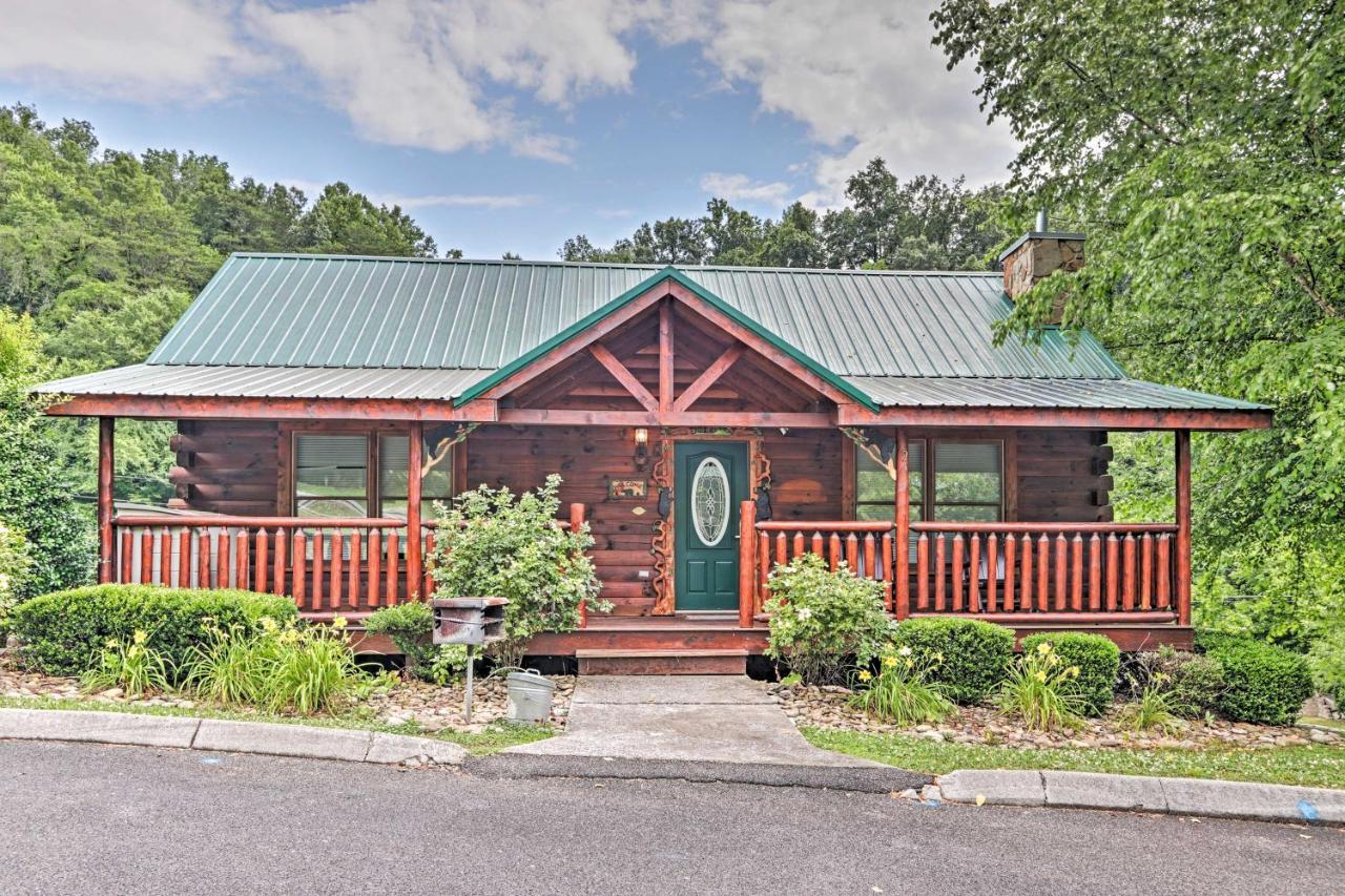 Smoky Mountain Cabin With Game Room And Hot Tub! Pigeon Forge Exterior photo